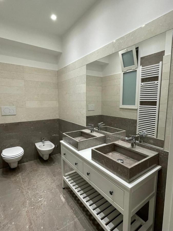 Suite 55 In Centro Trani Extérieur photo