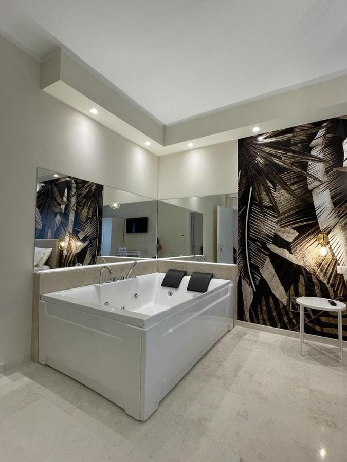 Suite 55 In Centro Trani Extérieur photo